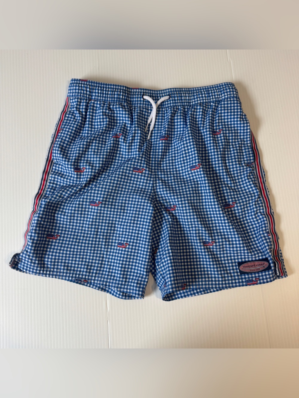 Vineyard Vines Poolside Chappy Swim Trunks L Blue Gingham USA Whale Preppy 4th
